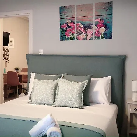The Green Holiday home